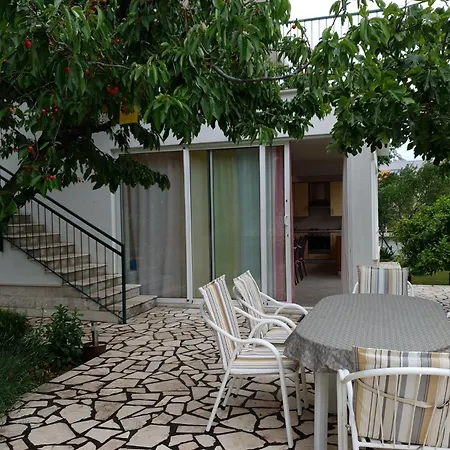 Sunny Paradise, 50 M From * Podglavica